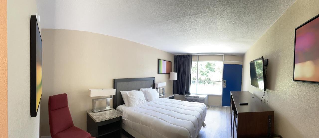 Econo Lodge Jennings Экстерьер фото